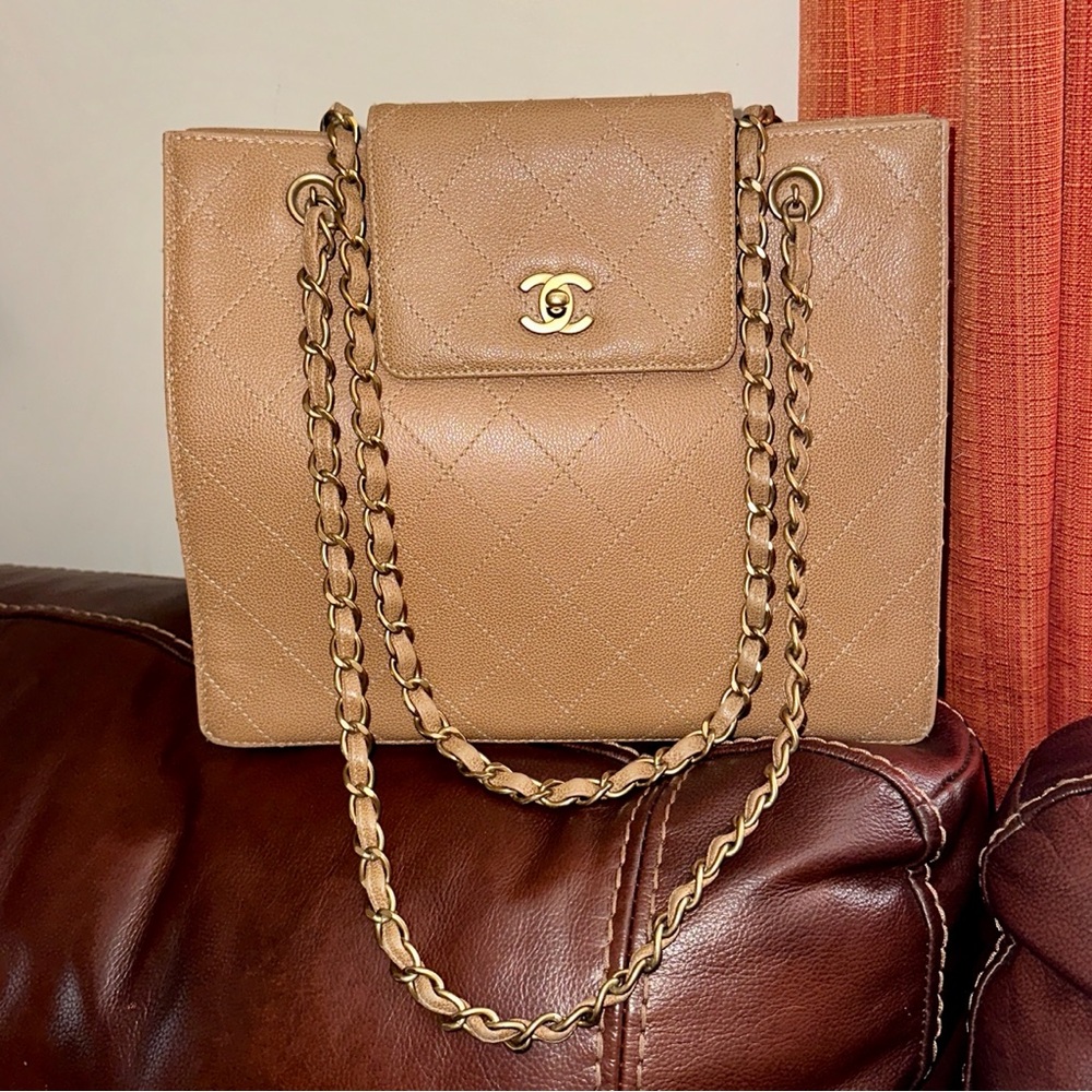 🔥🔥🔥Authentic Chanel Caviar Leather Shoulder Bag Tote - Picture 1 of 13